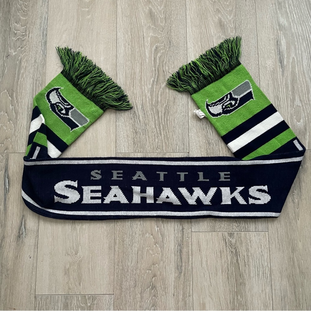 Seattle Seahawks Forever Collectible Reversible Scarf